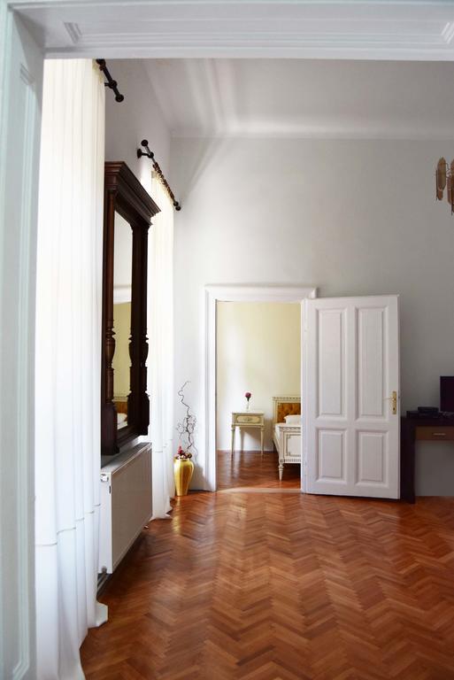 Contessa Apartment Cluj Napoca Εξωτερικό φωτογραφία