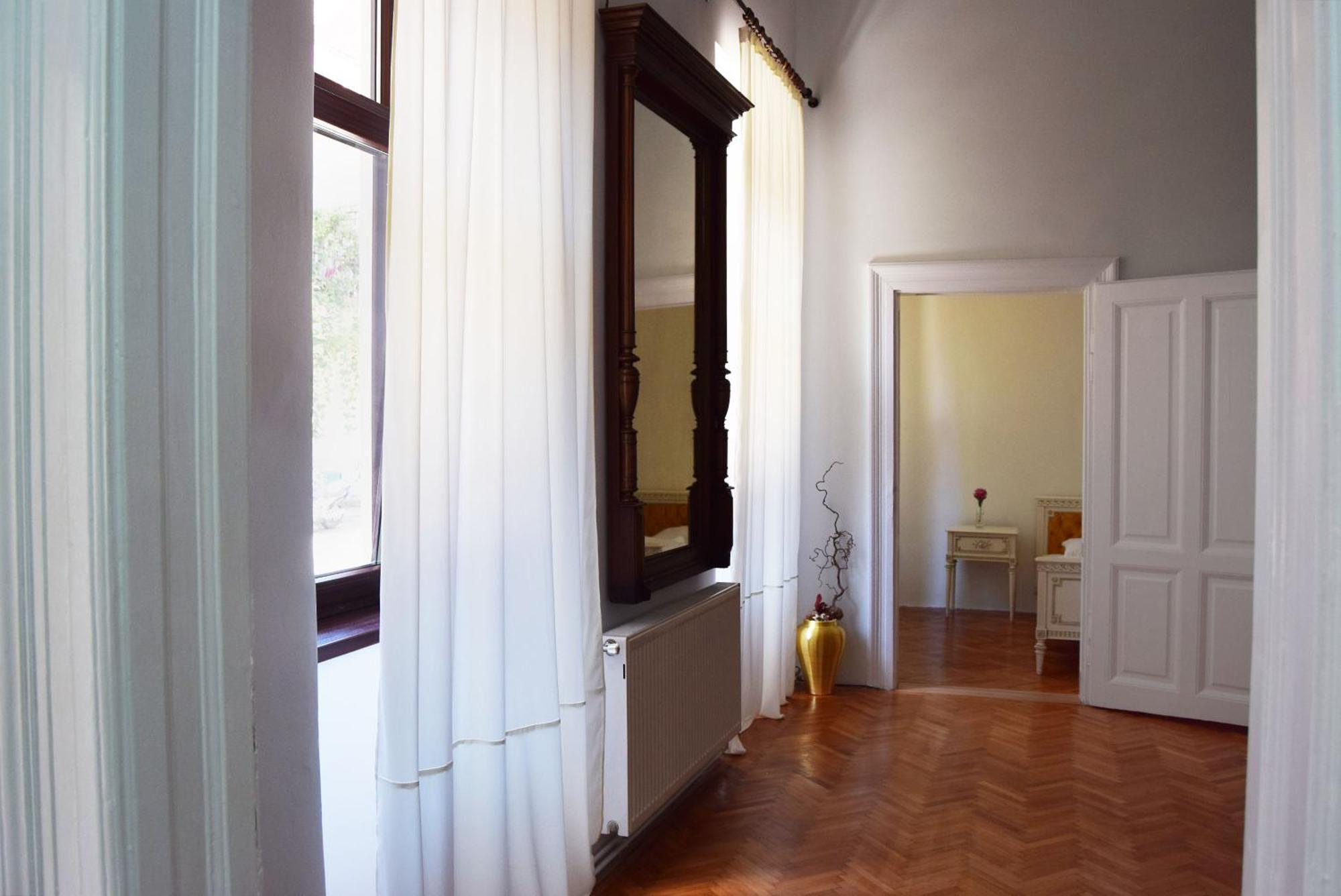 Contessa Apartment Cluj Napoca Εξωτερικό φωτογραφία