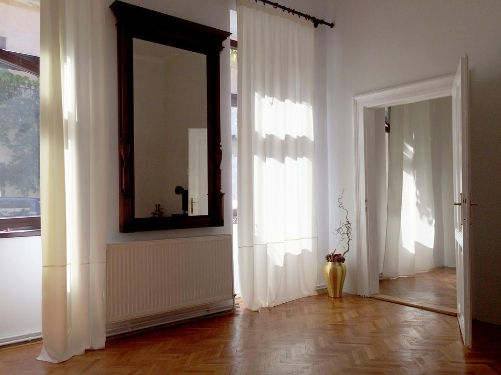 Contessa Apartment Cluj Napoca Εξωτερικό φωτογραφία